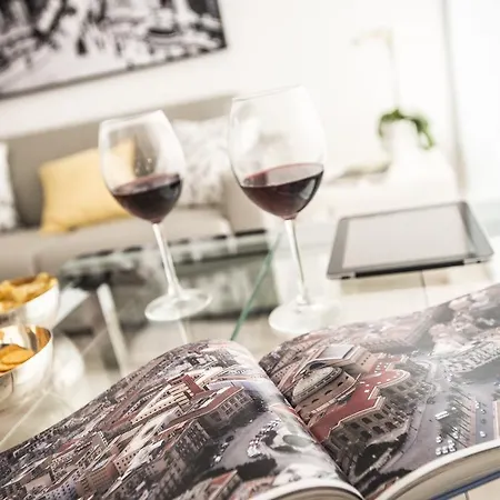 Al Massimo Apartman *