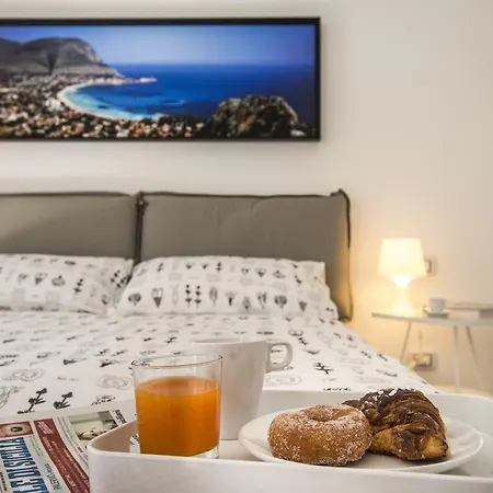 Daire Al Massimo Palermo